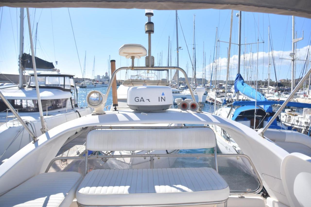 圣米格尔德阿沃纳 Luxury Yacht Kamikara酒店 外观 照片
